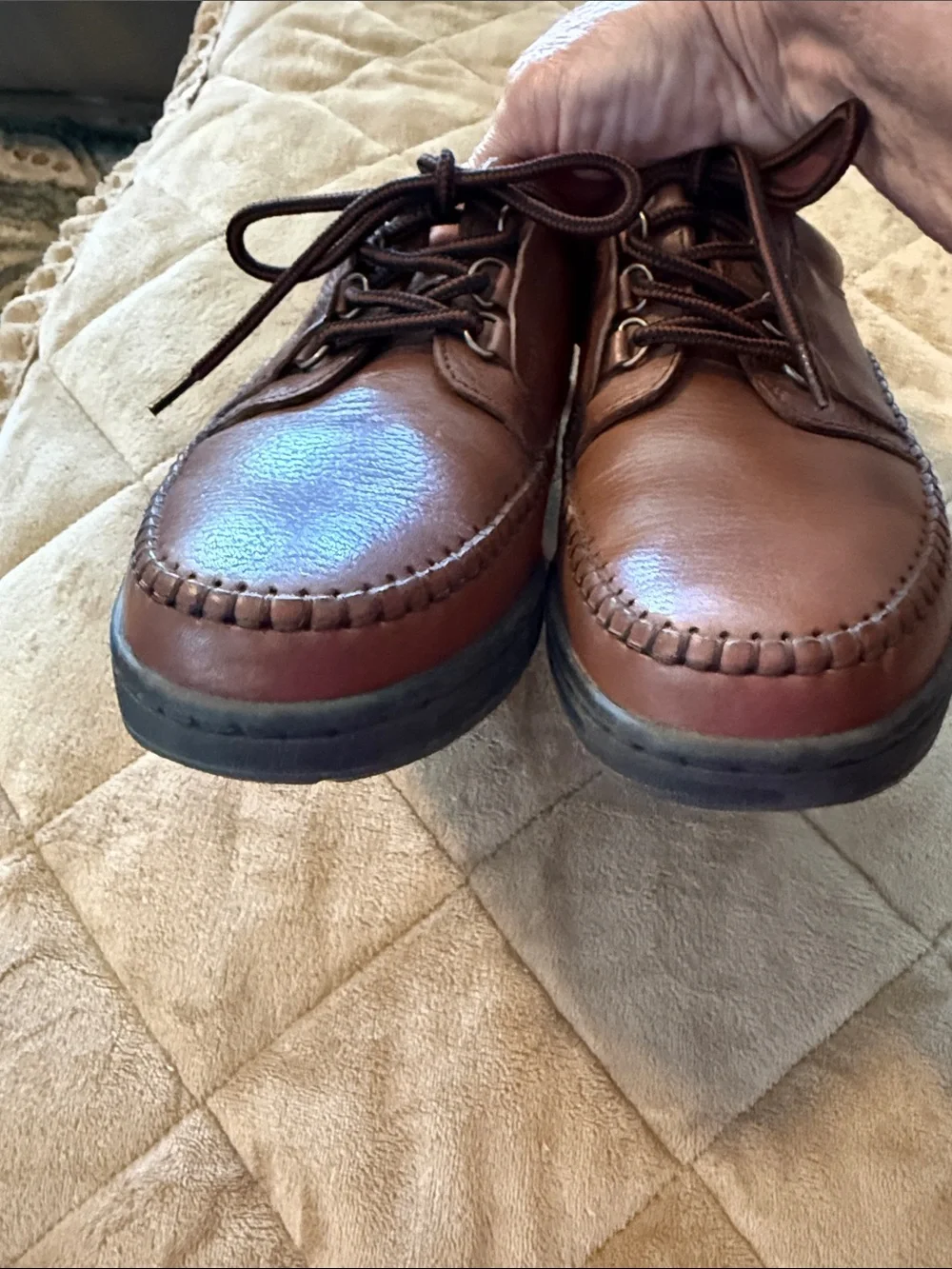 Wonderlite Men's Vinnie Leather Casual Lace-Up Derby Shoes in Dark Brown Leather